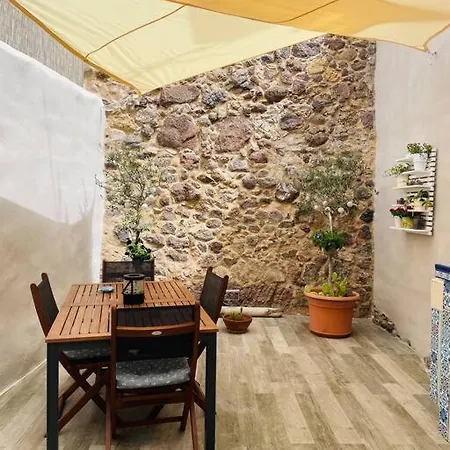 Antico E Moderno Con Design