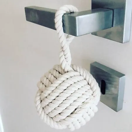 Antico E Moderno Con Design Дом отдыха Сант-Антиоко