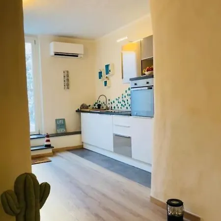 Antico E Moderno Con Design SantʼAntìoco