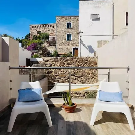 Antico E Moderno Con Design * SantʼAntìoco